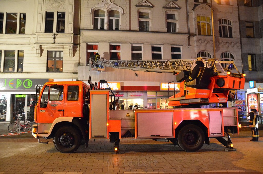 Feuer2Y Koeln Ehrenfeld Venloerstr P181.JPG